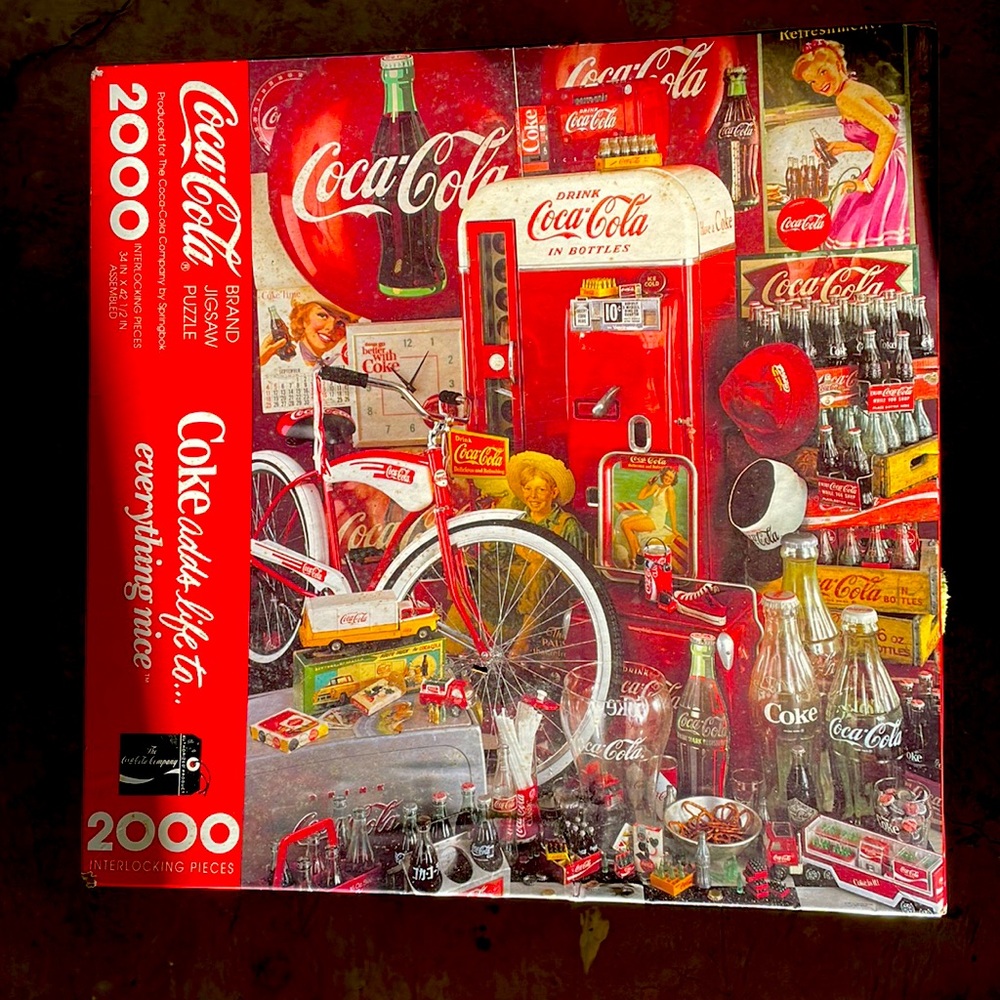 Vintage Coca Cola jigsaw puzzle. 2000 pieces.